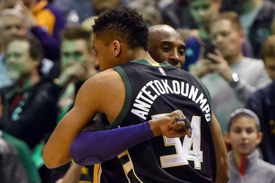 莫雷托：索默可能在合同到期后离队，国米正在寻找年轻门将（莫雷托：索默或在合约到期后离开，国米正物色年轻门将）