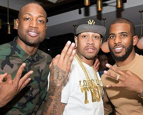 半场：圣吉罗斯联合1-2马赛，哈利利、格林伍德、派尚破门（半场战报：马赛2-1领先圣吉罗斯联合，哈利利、格林伍德、派尚相继建功）