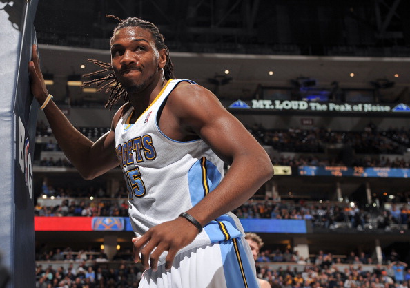 浓眉：我跟克里斯蒂没聊过被交易的事，他已经逐渐走出来了（浓眉：我没和克里斯蒂谈过交易，他已经慢慢走出来了）