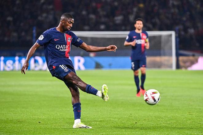 马刺困境：主场表现低迷，亟待突破（马刺陷入低谷：主场疲软急需破局）