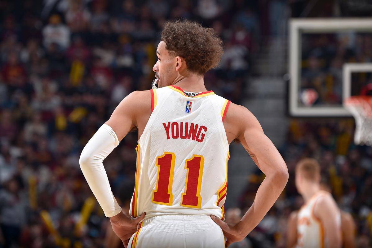 曼联主帅谈球队战术与未来（曼联主教练解读球队战术思路与未来规划）