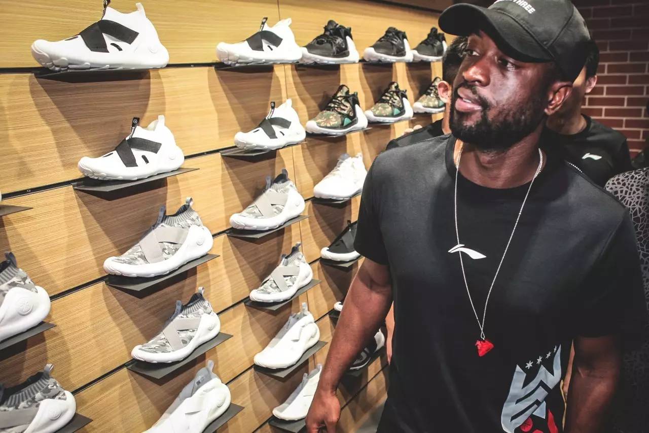 首尔主帅：赛前和林加德讨论过，让他更好地去领导球队（首尔主帅：赛前已与林加德沟通，助其更好带队）