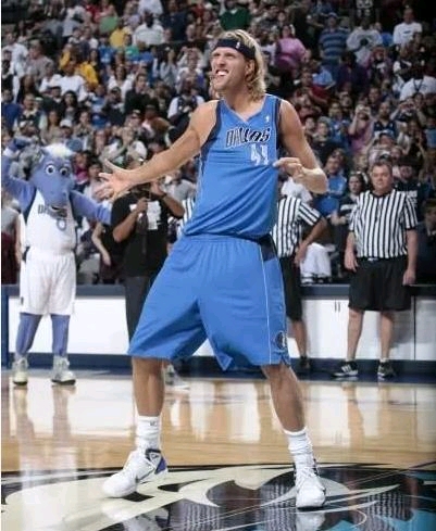 如何减少比赛中的低级失误？（怎样避免比赛中的低级错误？）