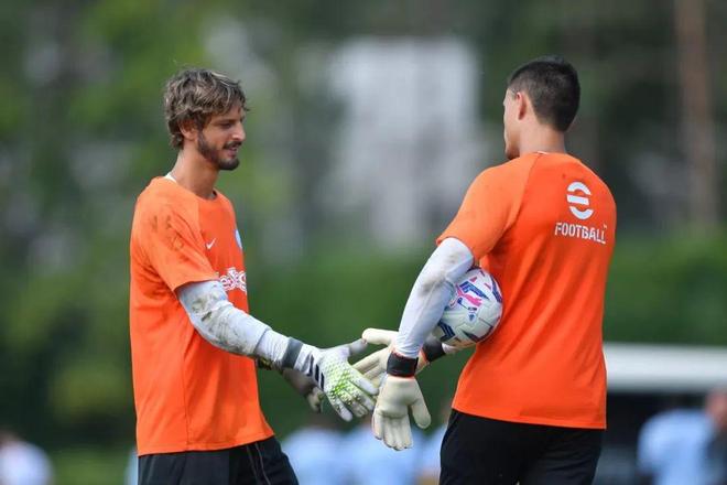 足球世界杯新增休息日以保护球员体能（世界杯增设休息日，保障球员体能）