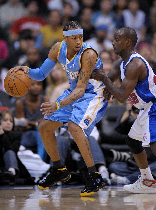 自弗里克后首位，齐沃执教生涯前四场欧冠全部获胜（齐沃执教欧冠开局四连胜，成自弗里克后首人）