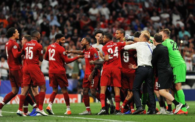 安东尼：无缘塞维利亚德比让我备受煎熬；伊斯科的碰撞很奇怪（安东尼：缺席塞维利亚德比让我煎熬；伊斯科那次碰撞离奇）