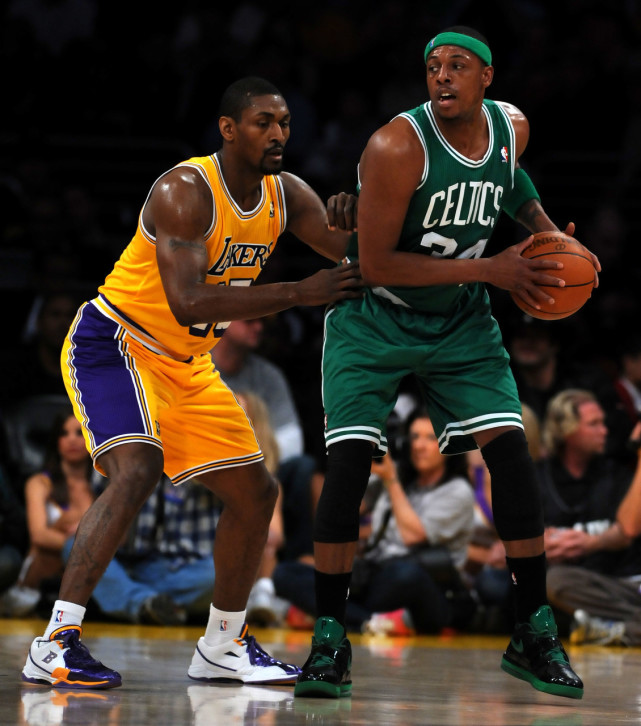 凯恩：即使赛季进百球，没欧冠或世界杯也很可能拿不到金球奖（凯恩：即便单季百球，缺少欧冠或世界杯也难捧金球）