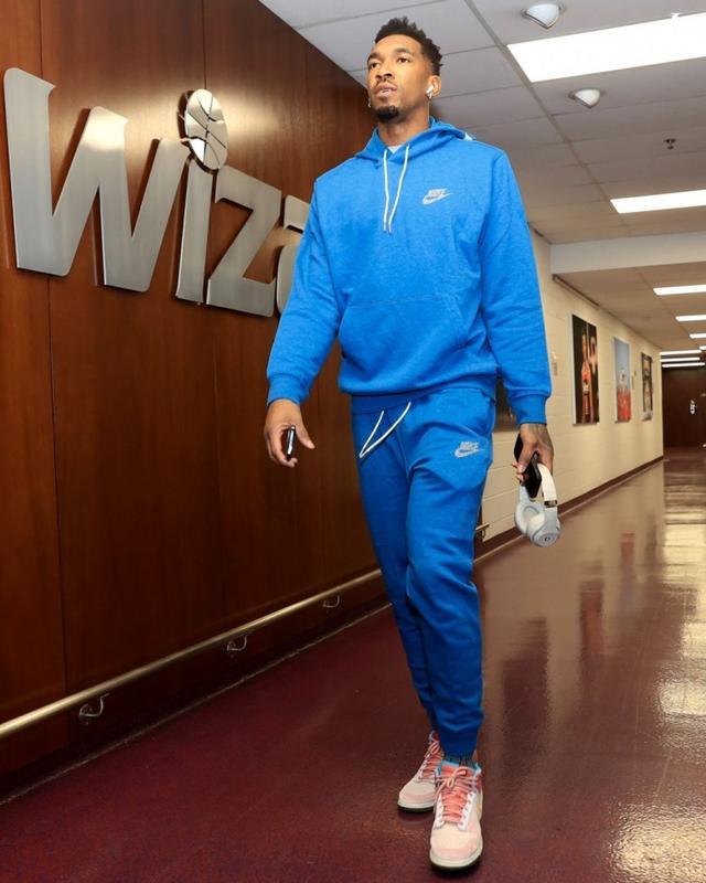 历史战绩碾压！多特主场对门兴豪取12连胜（多特主场称王：对门兴已连胜12场）