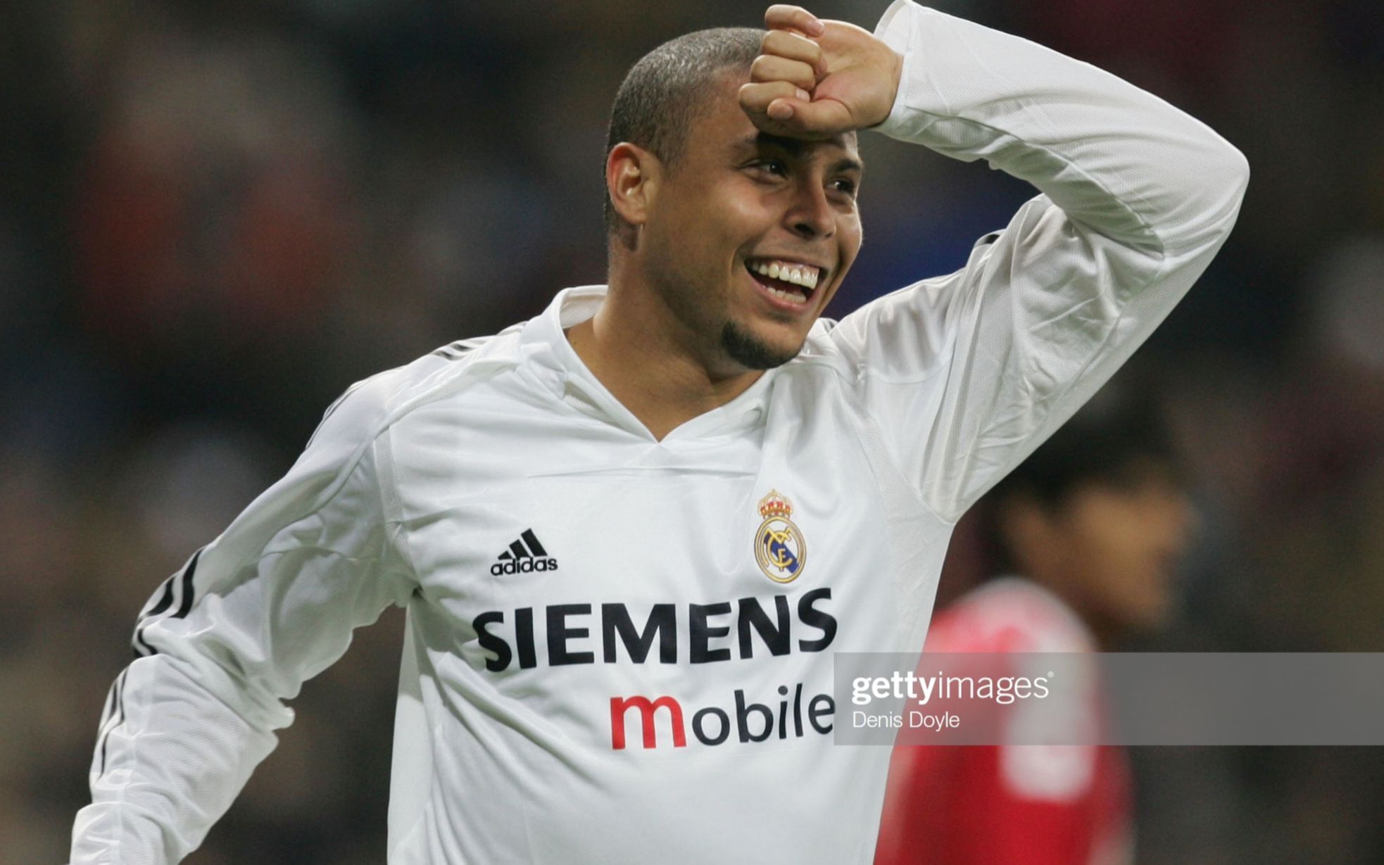 每体：法国球迷和名宿对姆巴佩在受伤离队后前往迪拜度假不满（每体：姆巴佩伤退后赴迪拜度假引法国球迷与名宿不满）