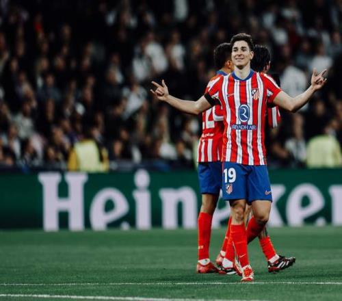 3-0横扫！英超争冠形势大变，曼城豪取3连胜，只落后阿森纳2分（3-0大胜改写争冠走势：曼城豪取三连胜，距阿森纳仅差2分）