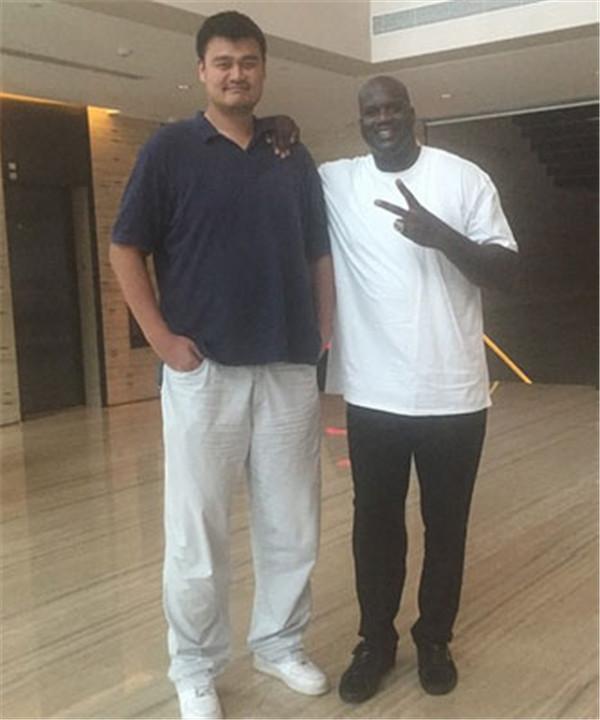 亚精英赛战报：路易斯中柱、荒木隼人制胜球，广岛1-0申花（亚精英赛：广岛1-0力克申花，路易斯中框，荒木隼人建功）