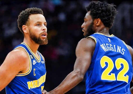 玉昆球迷在机场深情送别安德森，安德森的回应藏着太多不舍（玉昆球迷机场深情送行，安德森回应尽显不舍）